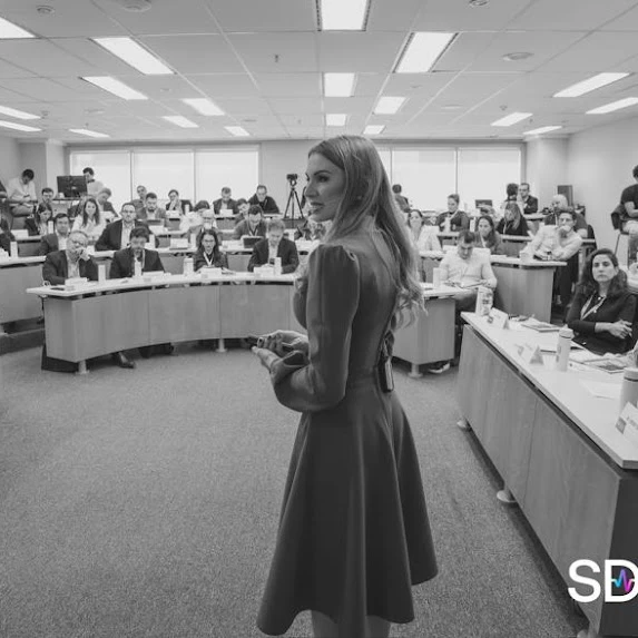 Palestrante e Mentora da SD Escola